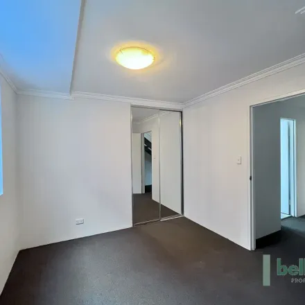 Image 3 - 1-35 Pine Street, Chippendale NSW 2008, Australia - Apartment for rent