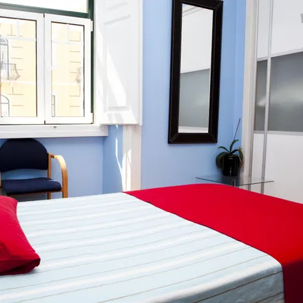 Rent this 5 bed room on CC Cópia in Rua José Falcão 34-A, 1170-193 Lisbon