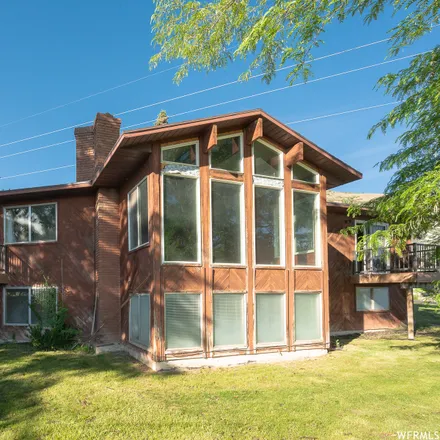 Buy this 5 bed house on 1719 Blackhawk Drive in Pleasant Grove, UT 84042