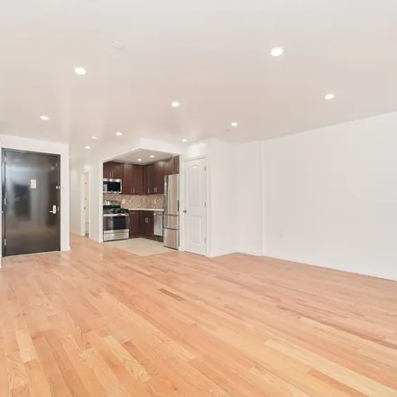 Rent this 2 bed townhouse on 470 West 145th Street in New York, NY 10031