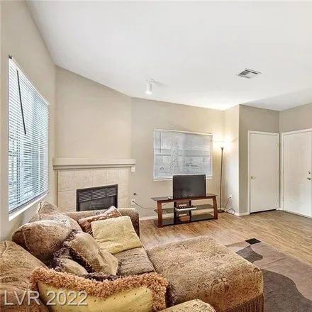 Image 3 - 8799 West Flamingo Road, Spring Valley, NV 89147, USA - Condo for sale