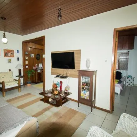 Buy this 2 bed house on Rua Padre Francisco Xavier Roser in Vila Dom Pedro I, São Paulo - SP