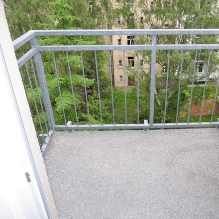 3 Bed Apartments With Garden For Rent In Chemnitz Kassberg