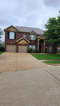 Buy this 5 bed house on 2700 Eastland Drive in Lake Parks West, Grand Prairie