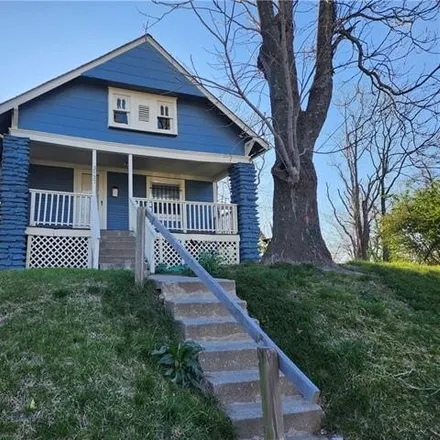 Buy this 2 bed house on 3937 Woodland Avenue in Kansas City, MO 64110