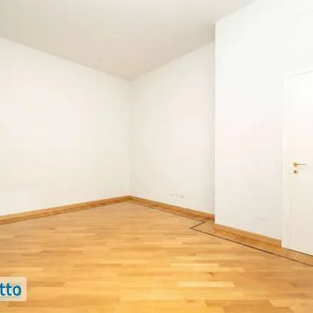 Image 3 - Via Plinio - Via Eustachi, Via Bartolomeo Eustachi, 20129 Milan MI, Italy - Apartment for rent