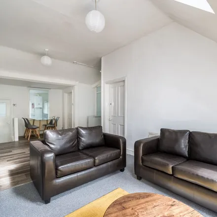 Rent this 4 bed apartment on 1 Shaw Lane in Leeds, LS6 2AL