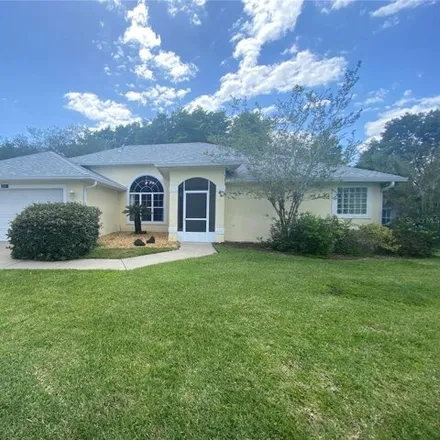 Rent this 3 bed house on 39913 Sun Glo Court in Lady Lake, FL 32159