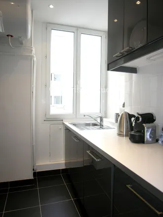 Image 4 - 6 Rue d'Arsonval, 75015 Paris, France - Apartment for rent