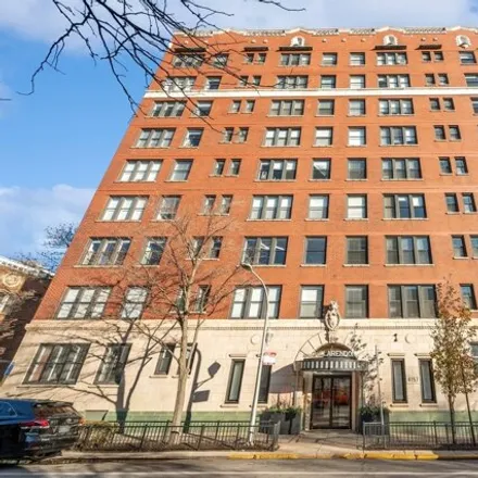 Rent this 1 bed apartment on 4157 North Clarendon Avenue in Chicago, IL 60613