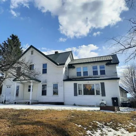 Image 2 - Colebrook Academy & Elementary School, 27 Dumont Street, Colebrook, NH 03576, USA - House for sale