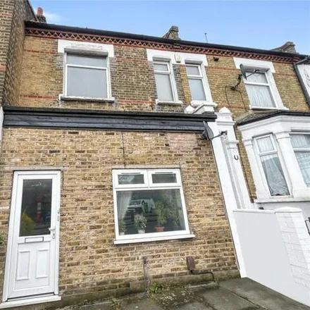 Buy this 3 bed townhouse on Plumstead Common Road in Glyndon, London