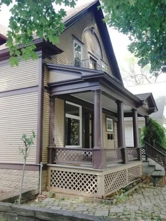 Buy this studio house on 1406 W Spofford Ave in Spokane, Washington
