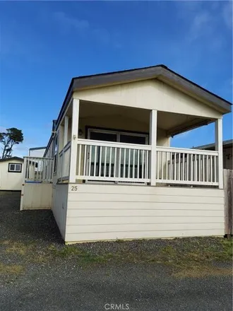 Buy this studio apartment on 1101 South Main Street in Fort Bragg, CA 95437