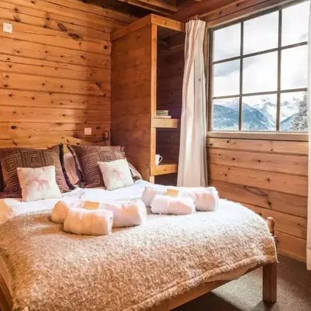Rent this 7 bed house on 73120 Courchevel