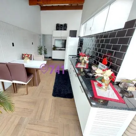 Buy this 2 bed apartment on Rua Almada 623 in Jardim Santo Alberto, Santo André - SP
