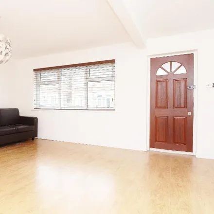 Image 3 - 273 Boundary Road, London, E17 8NE, United Kingdom - House for rent