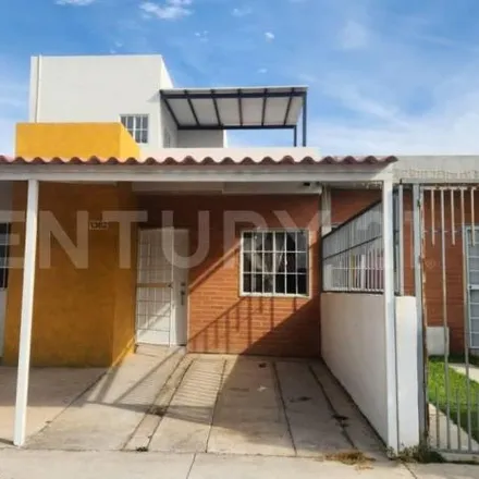 Rent this 3 bed house on Calle La Terraza in 28950 Villa de Álvarez, COL