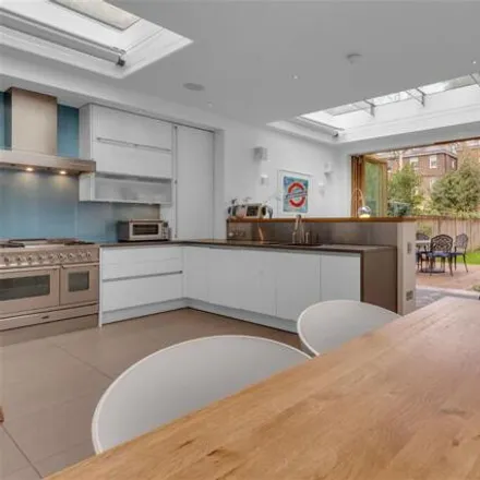 Buy this 5 bed townhouse on 24 Ashworth Road in London, W9 1JD