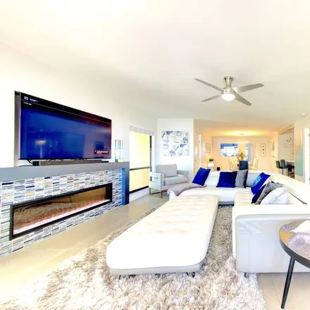 Rent this 3 bed apartment on Siesta Key in FL, 34242