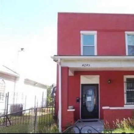 Buy this 3 bed house on 4245 Garfield Avenue in St. Louis, MO 63113