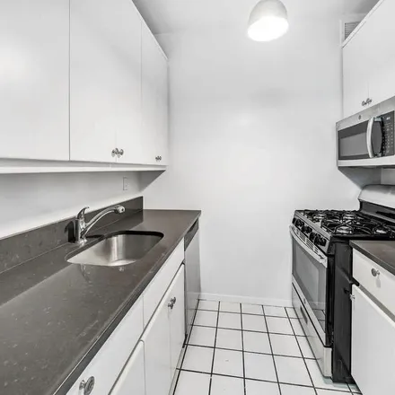 Rent this 1 bed townhouse on 205 East 68th Street in New York, NY 10065