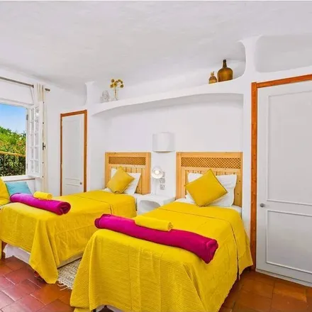 Rent this 4 bed house on Olhos de Água in Estrada de Albufeira, 8200-635 Albufeira