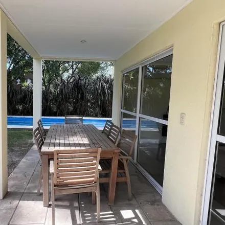 Rent this 4 bed house on unnamed road in Partido de Tigre, Dique Luján