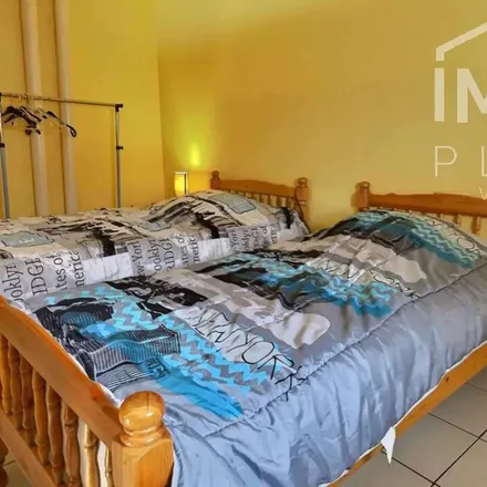 Rent this 3 bed apartment on 45 Impasse de la Daurade in 34350 Valras-Plage, France