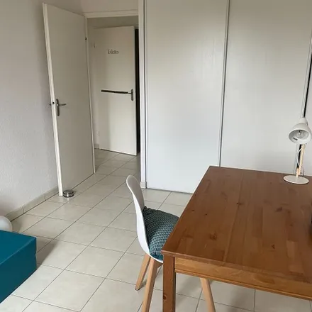 Rent this 3 bed apartment on 15 Avenue de Toulouse in 31320 Castanet-Tolosan, France