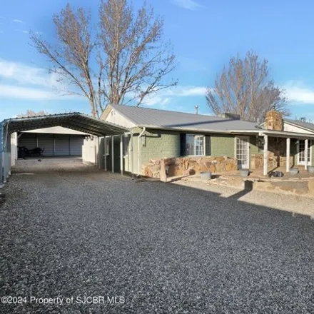 Image 2 - 2182 West Broadway Avenue, Bloomfield, NM 87413, USA - House for sale