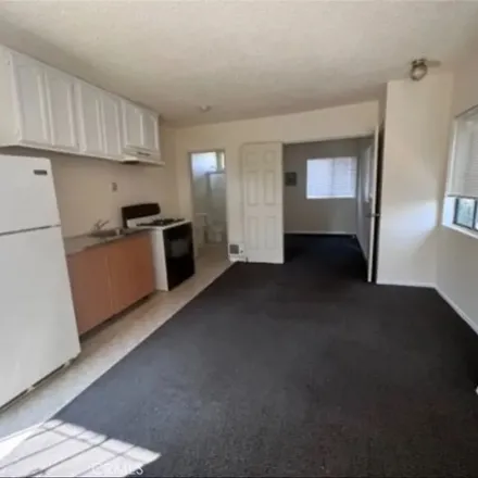 Image 6 - 2989 Partridge Avenue, Los Angeles, CA 90039, USA - Apartment for rent
