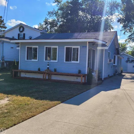 Buy this 3 bed house on 4461 Fairway Drive in Fort Gratiot Township, MI 48059
