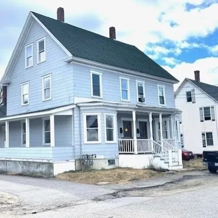 Buy this 8 bed townhouse on 174 Elkins Street in Franklin, NH 03235