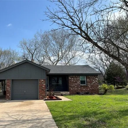Buy this 3 bed house on 22277 Lakeview Drive in Osage County, OK 74063