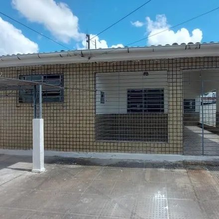 Buy this 4 bed house on Rua Capitão João Roma 37 in Cordeiro, Recife - PE
