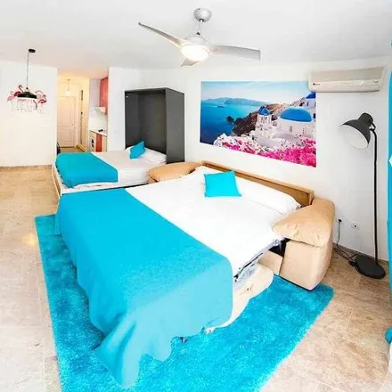 Rent this 1 bed apartment on 29620 Torremolinos