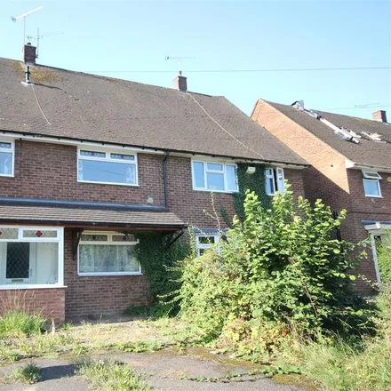 Rent this 3 bed townhouse on 29 Templars' Fields in Coventry, CV4 8FR