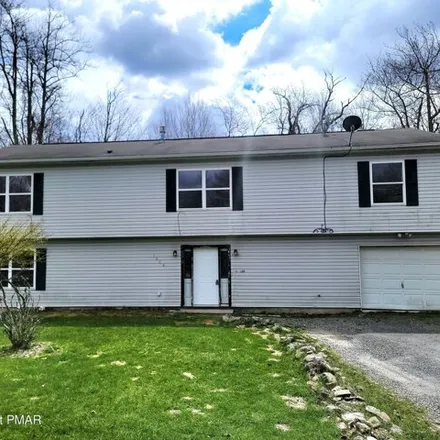 Buy this 5 bed house on 1044 Knollwood Drive in Coolbaugh Township, PA 18466