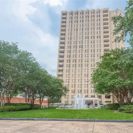 Buy this 2 bed condo on 651 Bering Drive in Houston, TX 77057