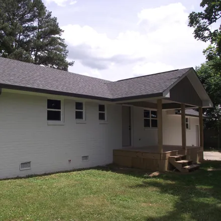 Buy this 3 bed house on 204 Elm Avenue in Jasper, Marion County