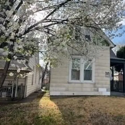 Buy this 3 bed house on 4614 Newport Avenue in St. Louis, MO 63116