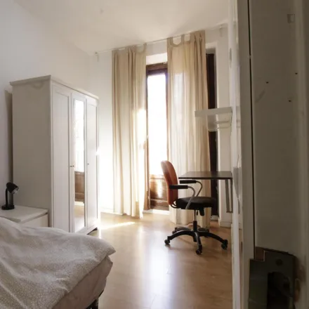 Rent this 5 bed room on Madrid in Las Muns, Plaza del Comandante Las Morenas