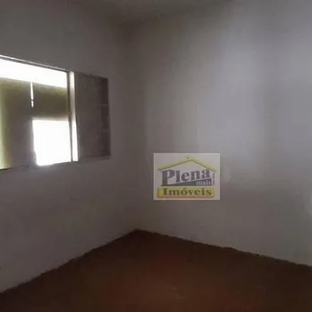Rent this 2 bed house on Rua José dos Passos in São Domingos, Sumaré - SP