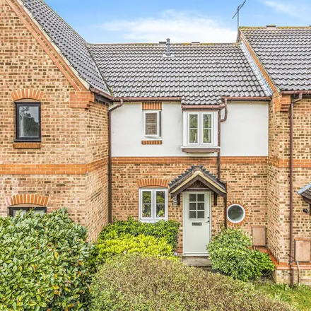 Rent this 2 bed townhouse on Abinger Way in Guildford, GU4 7NG