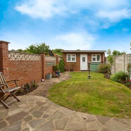 Image 3 - Staines Road, Barking Essex, Essex, Ig1 - House for sale