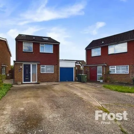 Buy this 4 bed house on Mountsfield Close in Stanwell Moor, TW19 6AP
