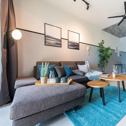 Rent this studio apartment on Jalan Sungai Burung 32\/68