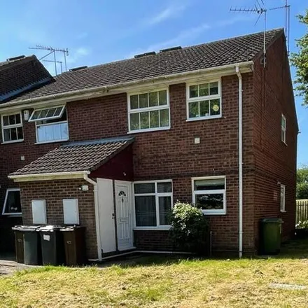 Rent this 1 bed room on Weyhill Close in Wolverhampton, WV9 5RA