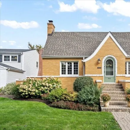 Buy this 4 bed house on 666 East Harrison Avenue in Wheaton, IL 60187